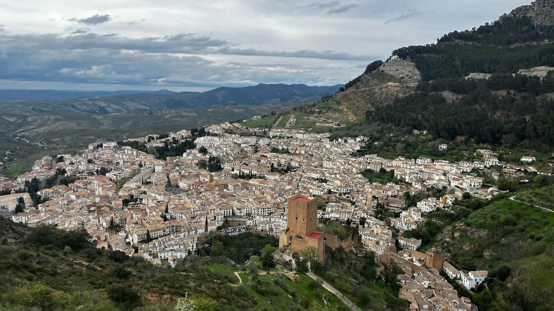 Apartamento Luna- Balcon Y Parking Centro De Cazorla Spain